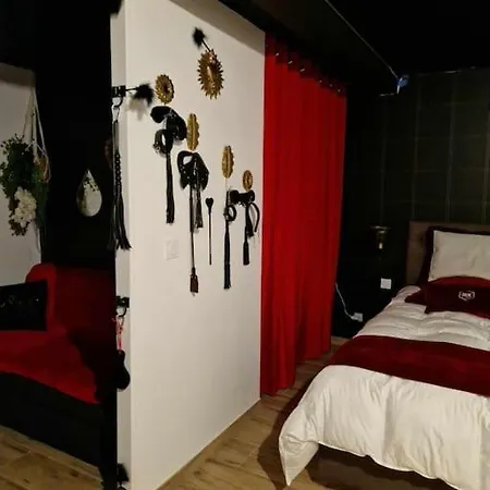 Escapade Romantique à Omer-espace Totalement Privatisé Avec Terrasse * Saint-Omer (Pas-de-Calais)