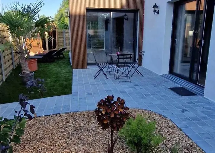 Escapade Romantique à Omer-espace Totalement Privatisé Avec Terrasse